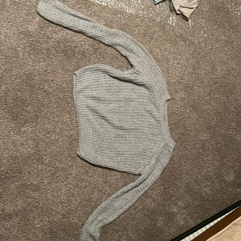 Forever 21 gray knit sweater